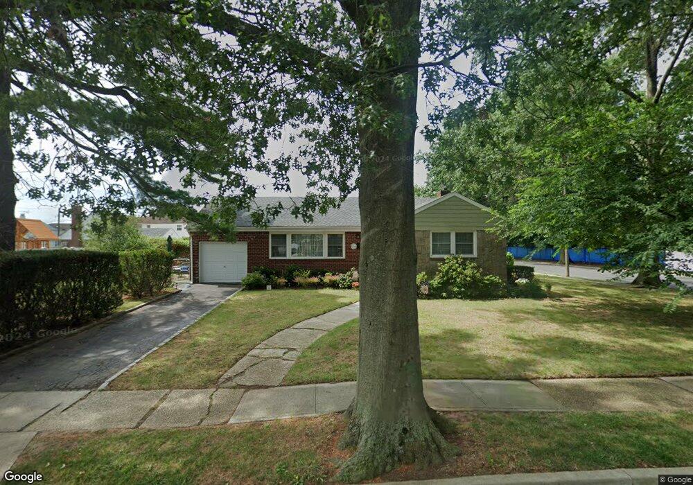 1119 Barnes St, Franklin Square, NY 11010 - photo 1