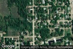 295 W 6th St, Nelson, NE 68961