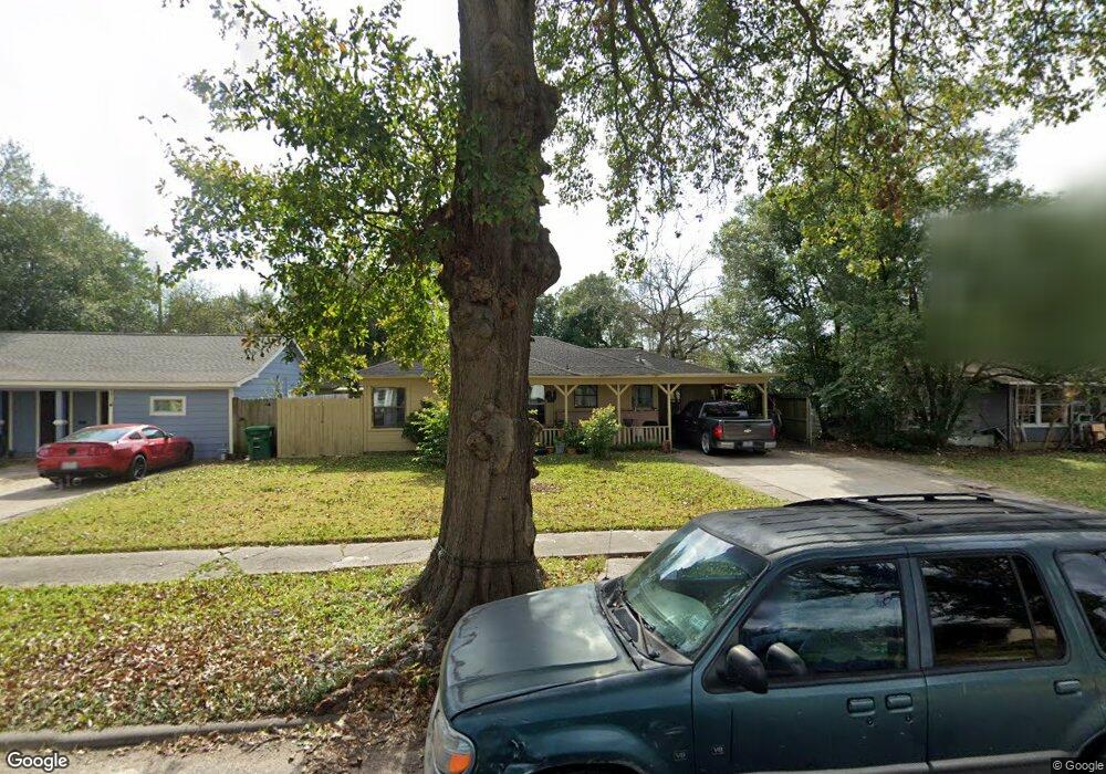 7710 Dixie Dr, Houston, TX 77087 - photo 1