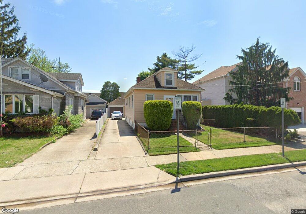 1073 Concord St, Franklin Square, NY 11010 - photo 1