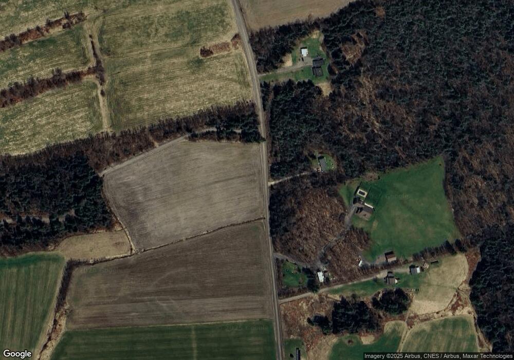 285 Swamp Rd, Fairfax, VT 05454 - photo 1