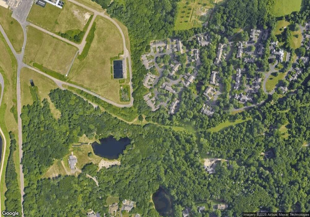 36 Chateau Margaux, Bloomfield, CT 06002 - photo 1