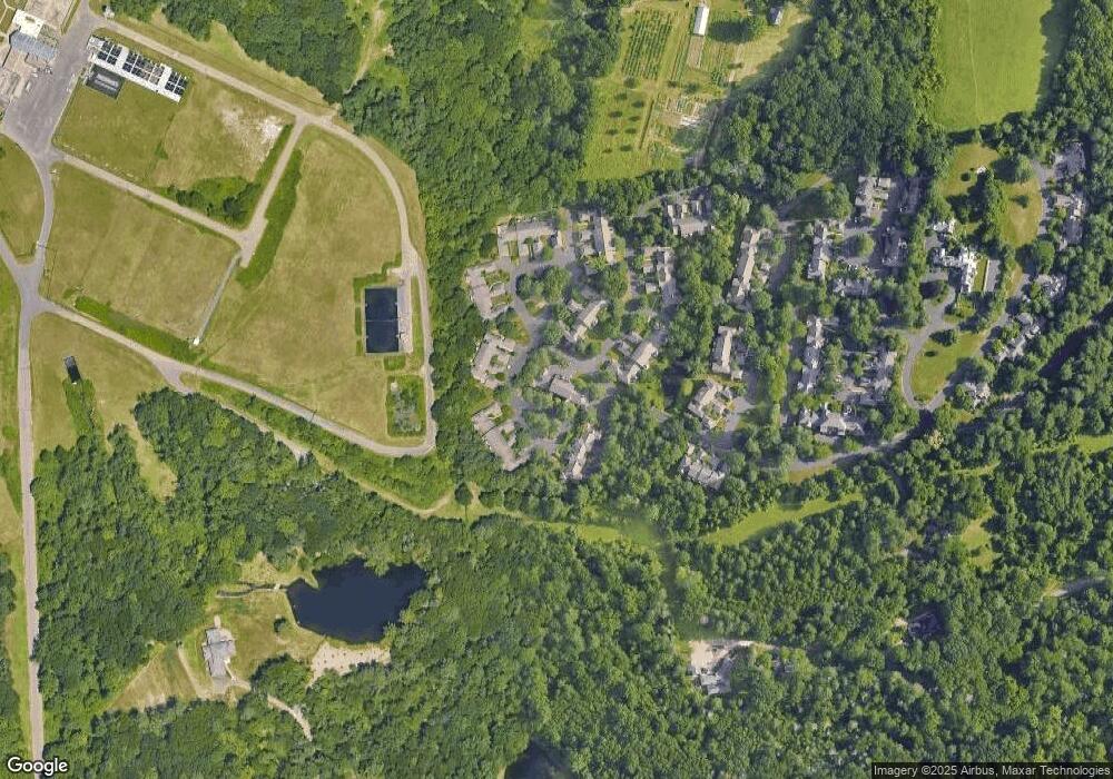 7 Chateau Margaux unit 7, Bloomfield, CT 06002 - photo 1