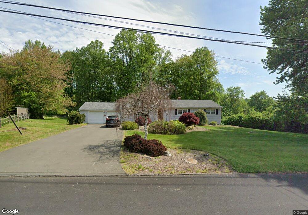 29 Oldfield Rd, Trumbull, CT 06611 - photo 1