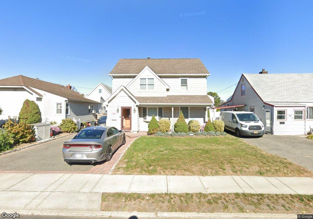 95 Peninsula Blvd, Valley Stream, NY 11581 - photo 1