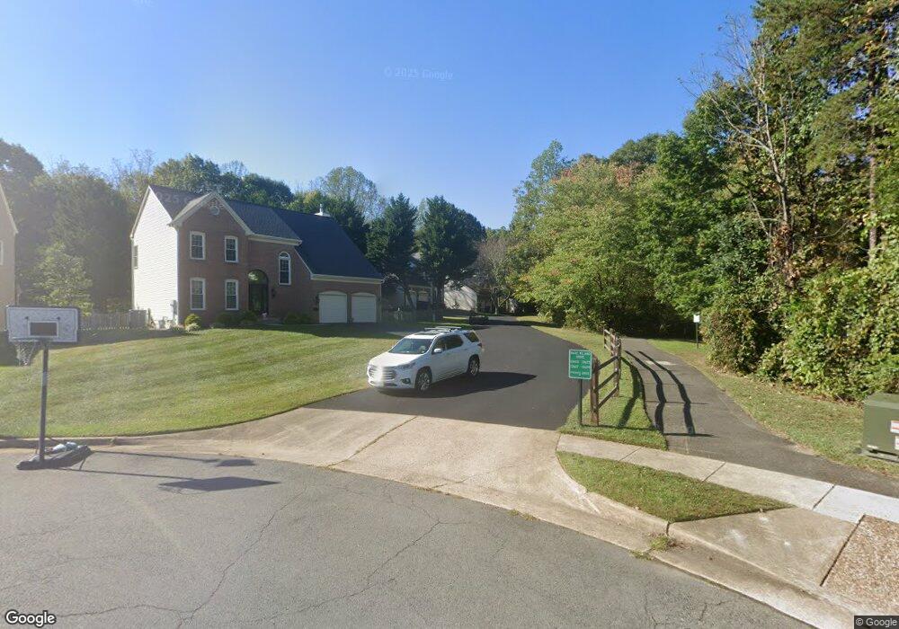 13625 Bare Island Dr, Chantilly, VA 20151 - photo 1