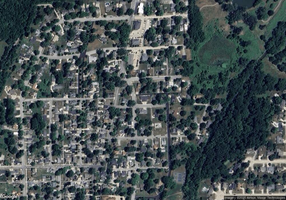 204 Harrison St unit 206, Auburn, IN 46706 - photo 1