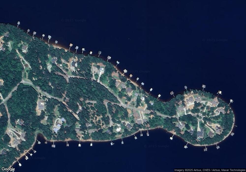 191 Cleveland Dr, Toccoa, GA 30577 - photo 1