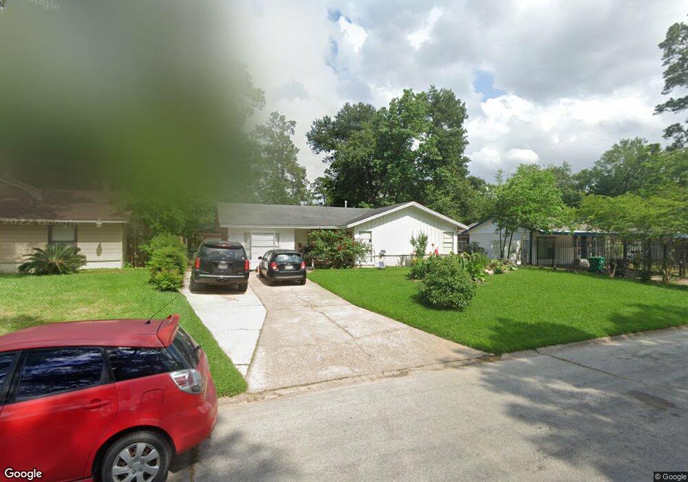 10422 Bretton Dr, Houston, TX 77016 - photo 1