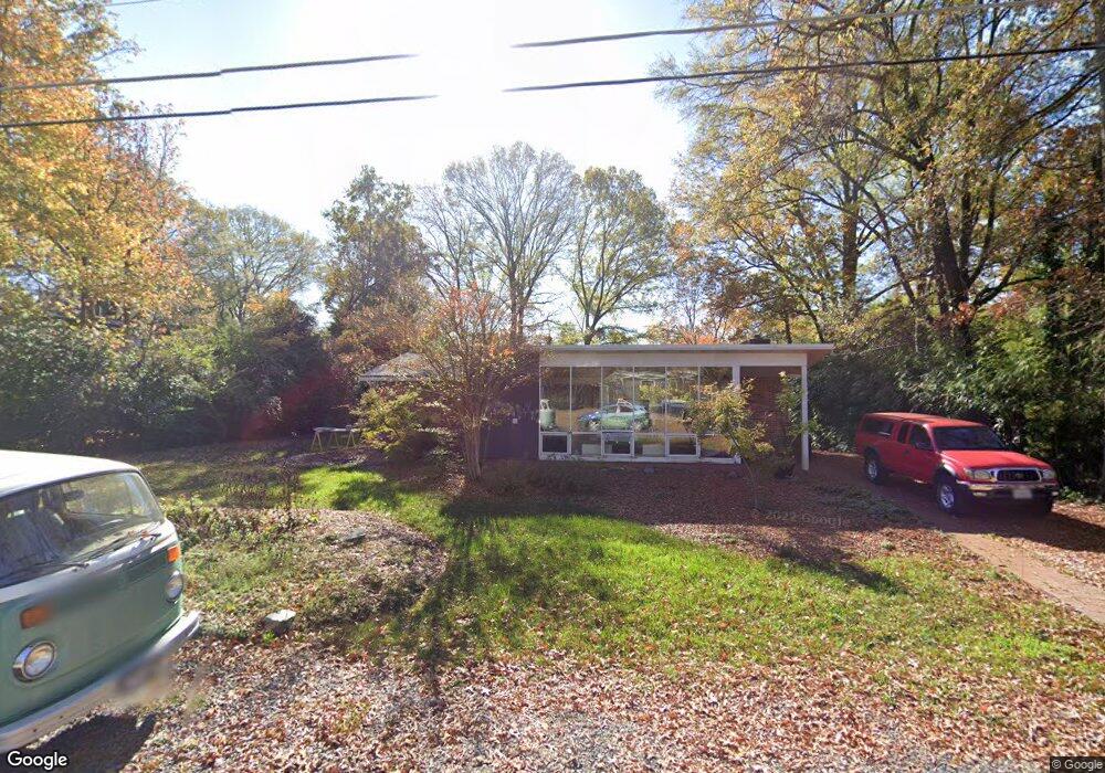 1941 Marthas Rd, Alexandria, VA 22307 - photo 1