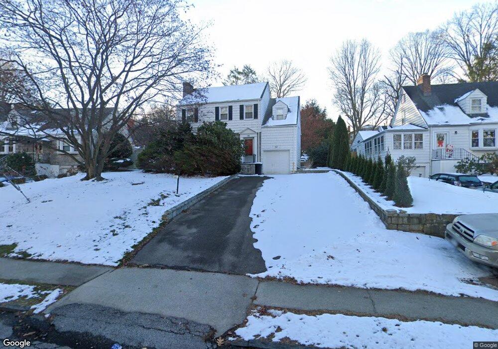 422 Midland Ave, Yonkers, NY 10704 - photo 1