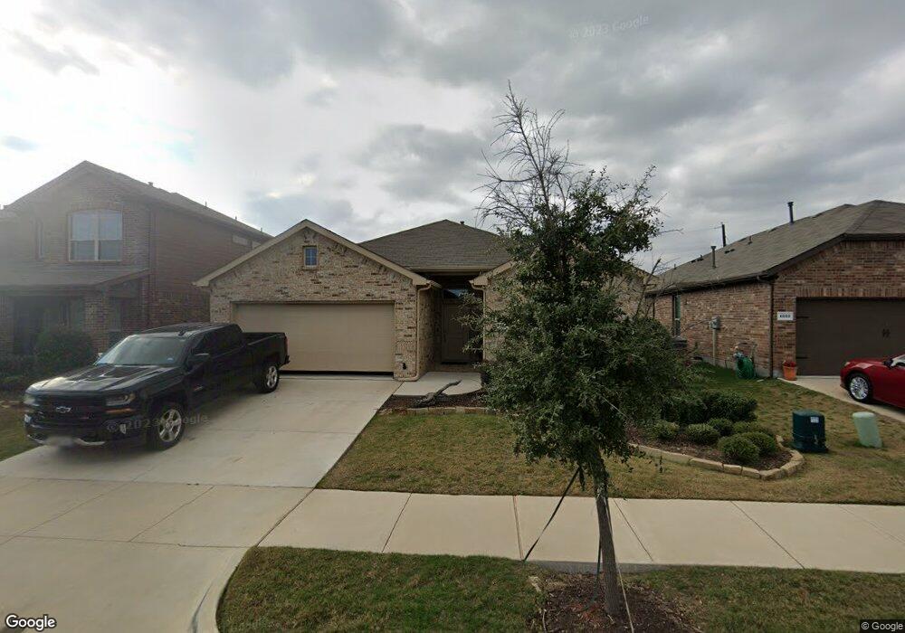 4004 Stonetrail Dr, Denton, TX 76210 - photo 1
