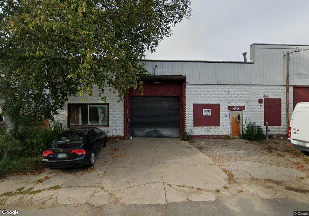 35 4th St, Dover, NH 03820 - photo 1