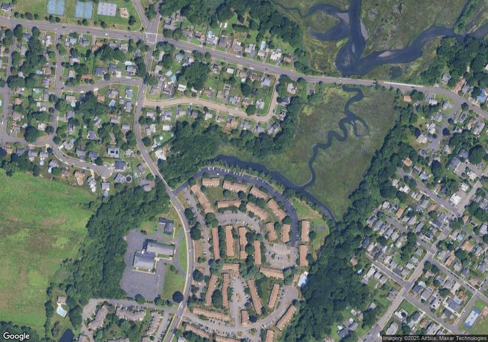 57 Greenwich Way unit 57, Milford, CT 06460 - photo 1