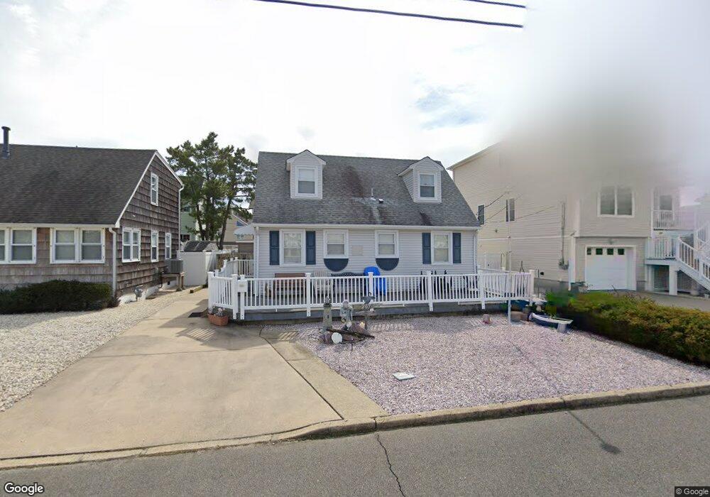 207 Surf Dr, Seaside Park, NJ 08752 - photo 1