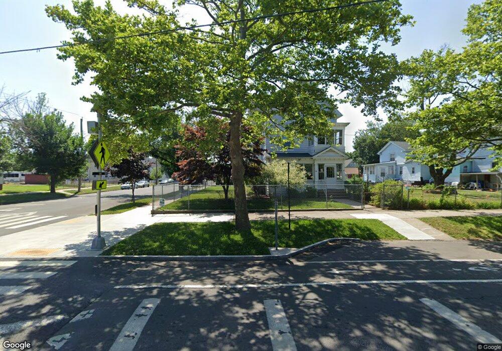 154 Clinton Ave, New Haven, CT 06513 - photo 1