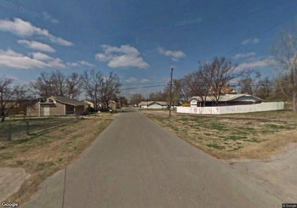 613 Ross St, Locust Grove, OK 74352 - photo 1