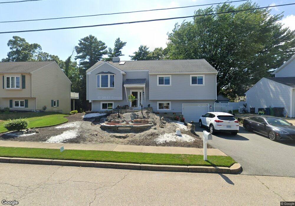 120 Zachariah Place, Warwick, RI 02889 - photo 1