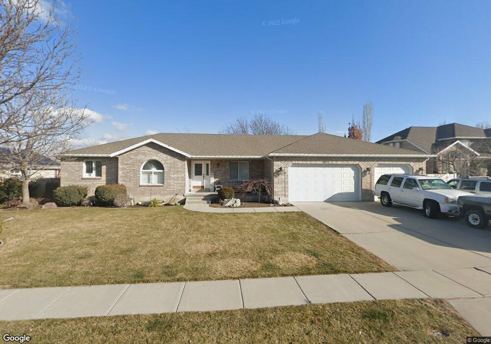 9875 Sterling Park Cir, South Jordan, UT 84095 - photo 1