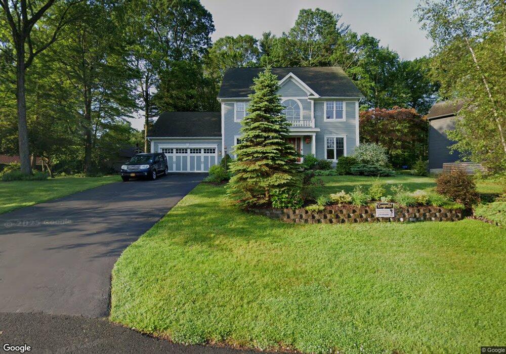 52 Oaktree Ln, Schenectady, NY 12309 - photo 1