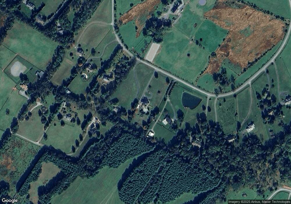 35691 Dunthorpe Ln, Purcellville, VA 20132 - photo 1