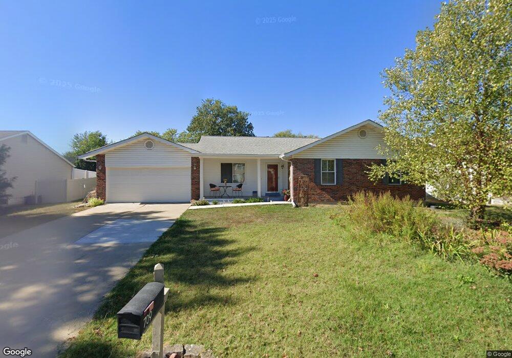 709 Cedar Glen Dr, Weldon Spring, MO 63304 - photo 1