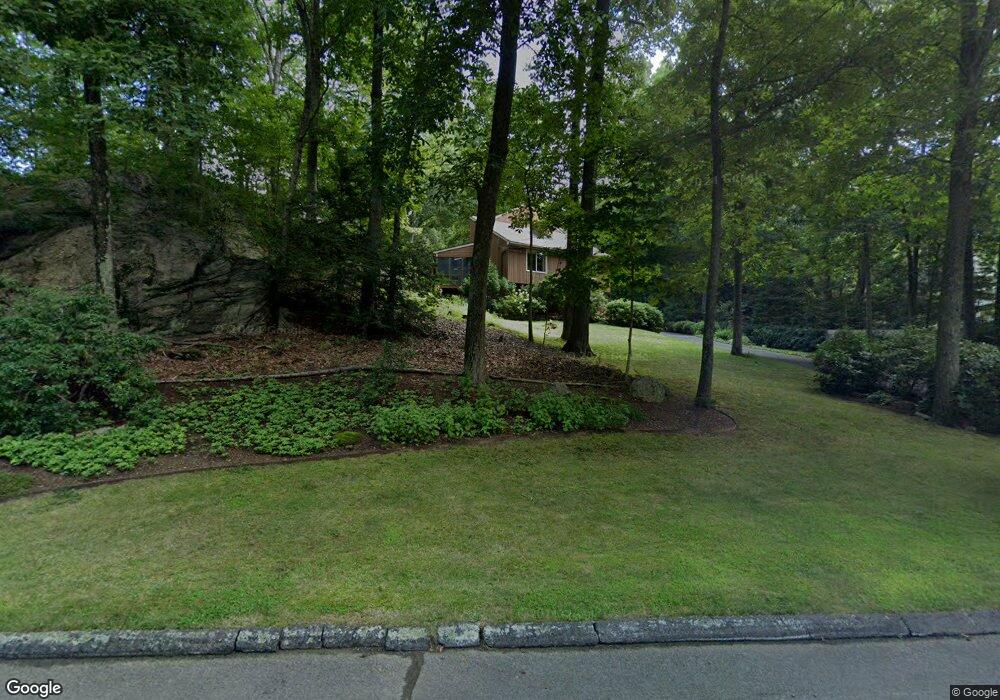 557 Northwood Dr, Guilford, CT 06437 - photo 1