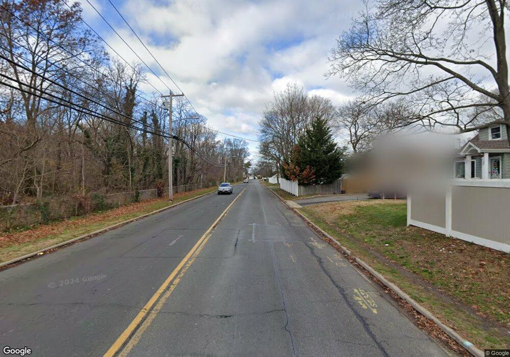 1229 Meadowbrook Rd, Merrick, NY 11566 - photo 1