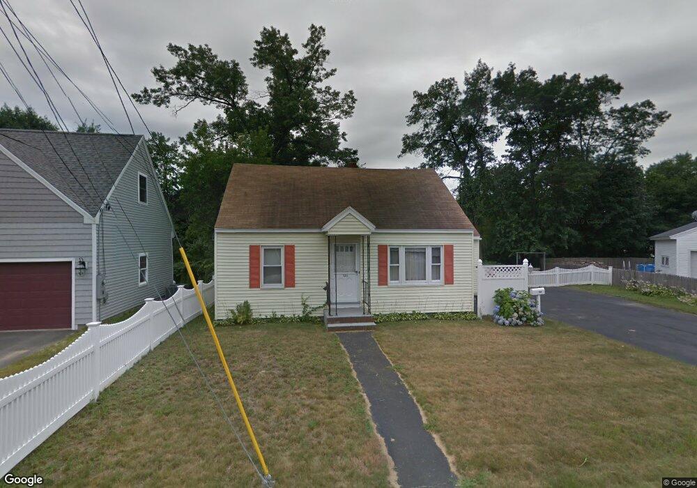 125 Theresa Ct, Manchester, NH 03103 - photo 1