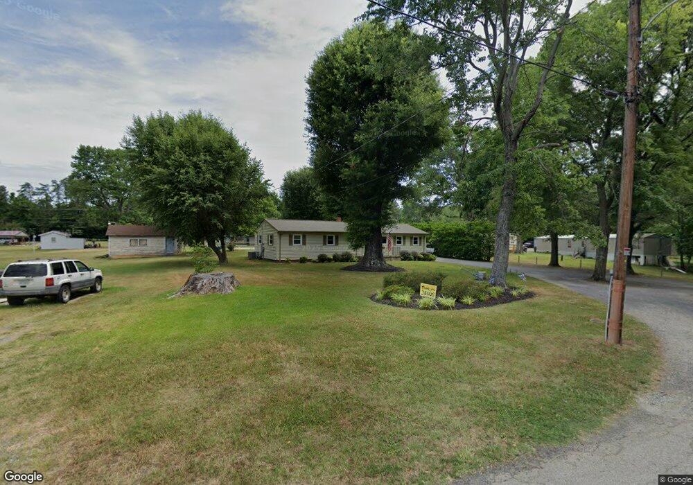 601 Merrick St, Reidsville, NC 27320 - photo 1