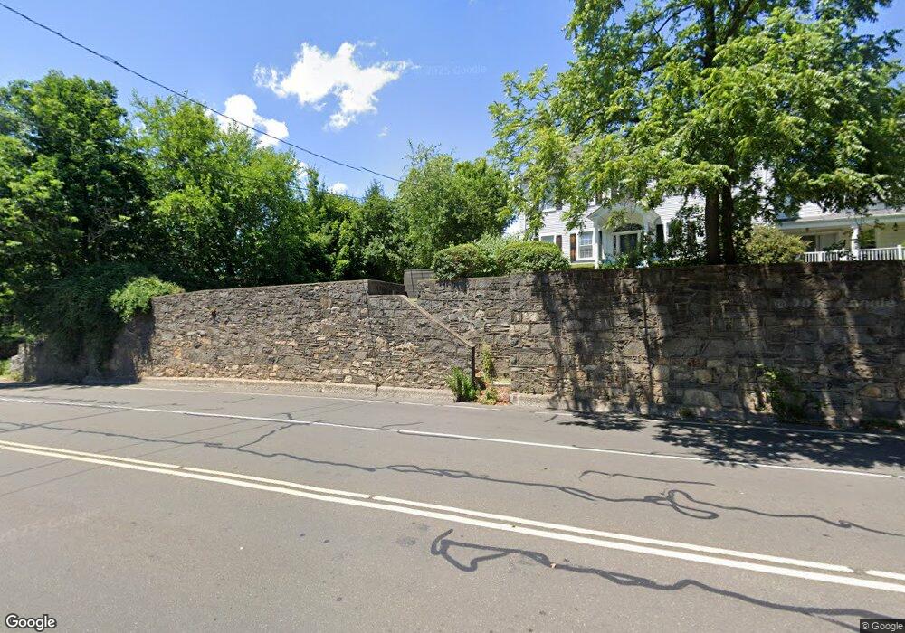 508 E Putnam Av(47 Valley) unit 2, Cos Cob, CT 06807 - photo 1