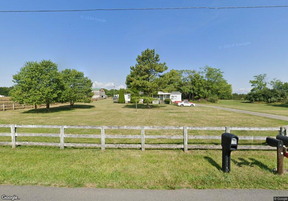 637 Box Factory Rd, Summit Point, WV 25446 - photo 1