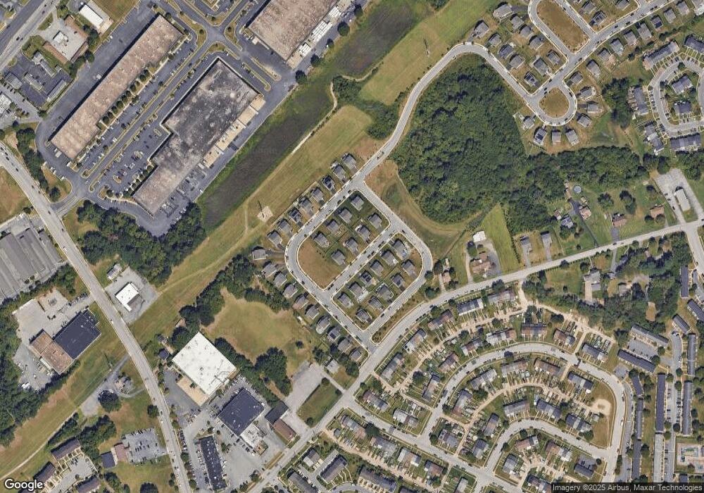 9706 Marsh Gate Ln, Baltimore, MD 21220 - photo 1