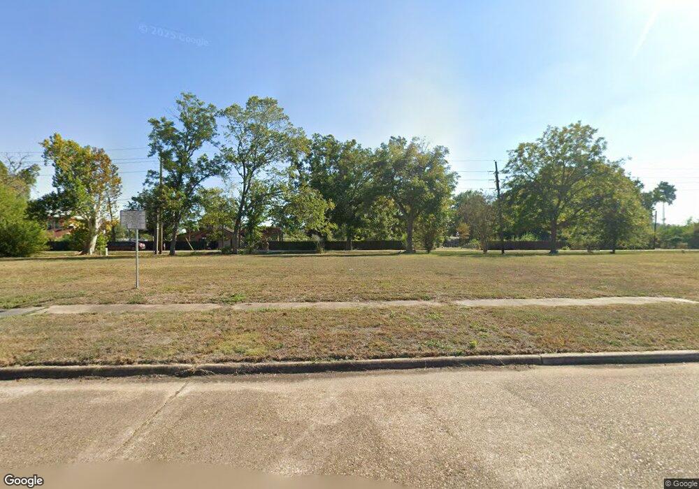 8135 Shady Arbor Ln, Houston, TX 77040 - photo 1