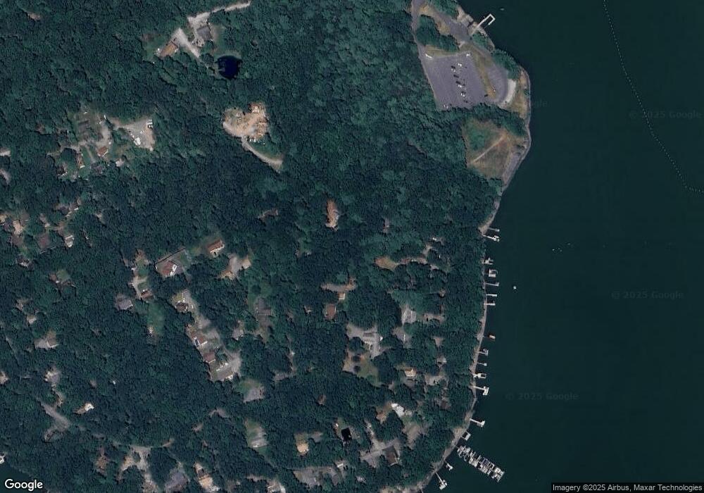 21 Woodlyn Shores, Hawley, PA 18428 - photo 1