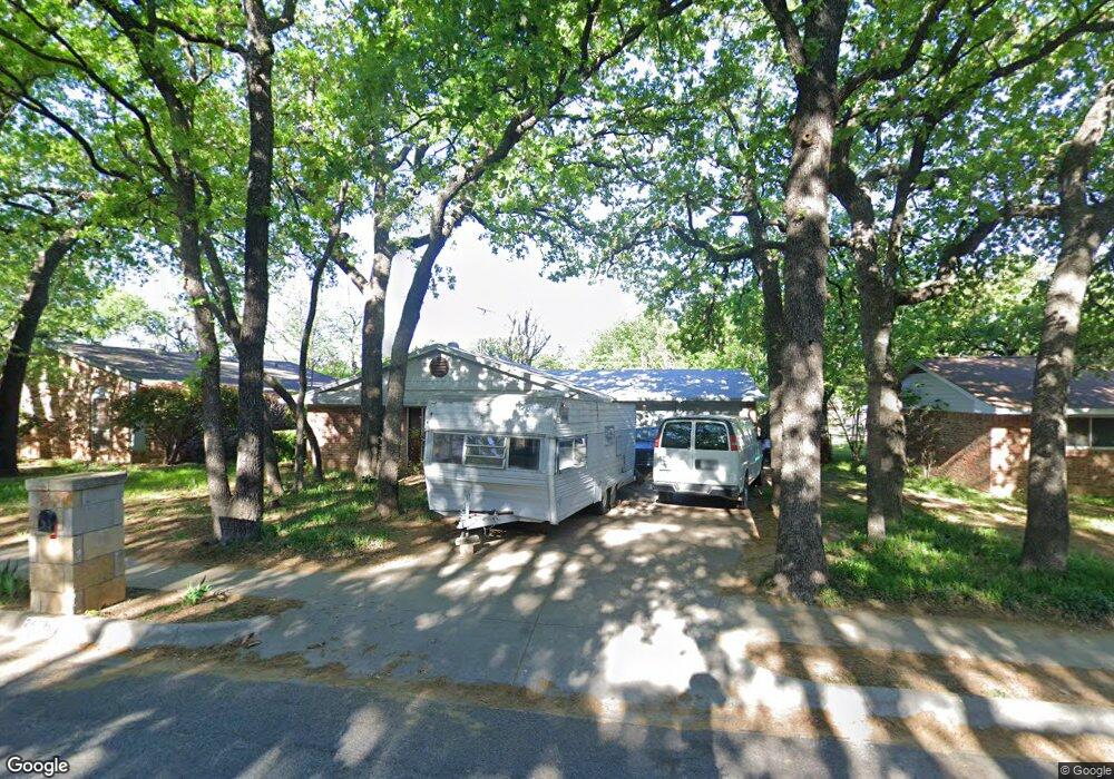 2408 Mercedes Rd, Denton, TX 76205 - photo 1