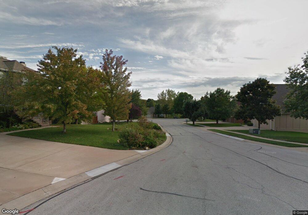 4908 Park St, Shawnee, KS 66216 - photo 1