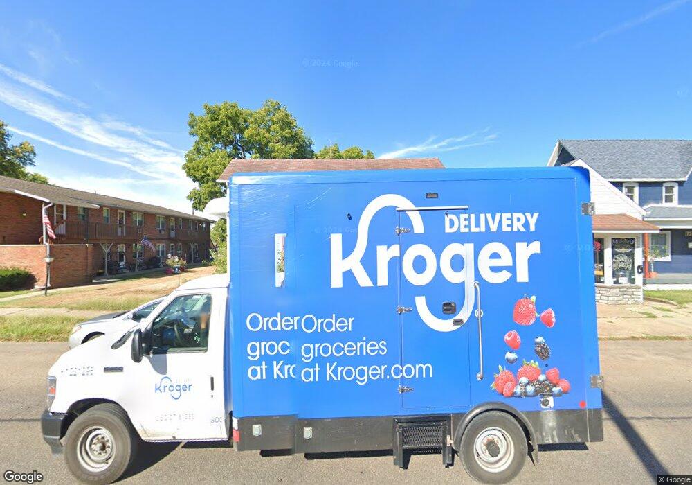 733 N Columbus St, Lancaster, OH 43130 - photo 1