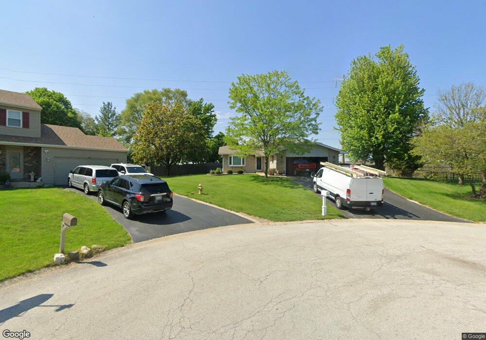 120 Rick Ct, Oswego, IL 60543 - photo 1