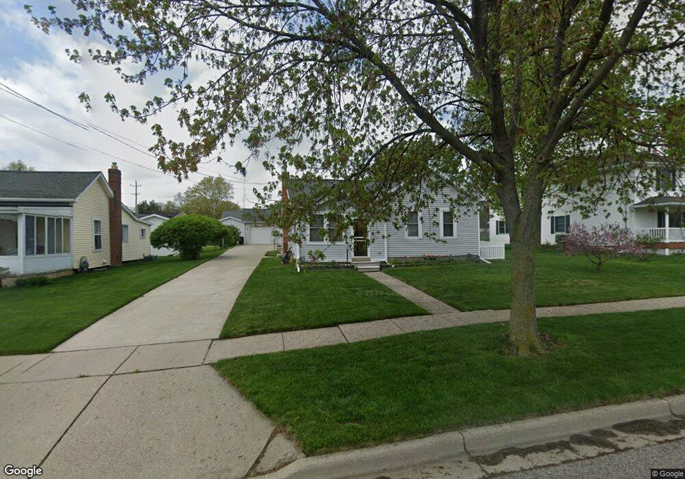 311 Springbrook Ave, Adrian, MI 49221 - photo 1