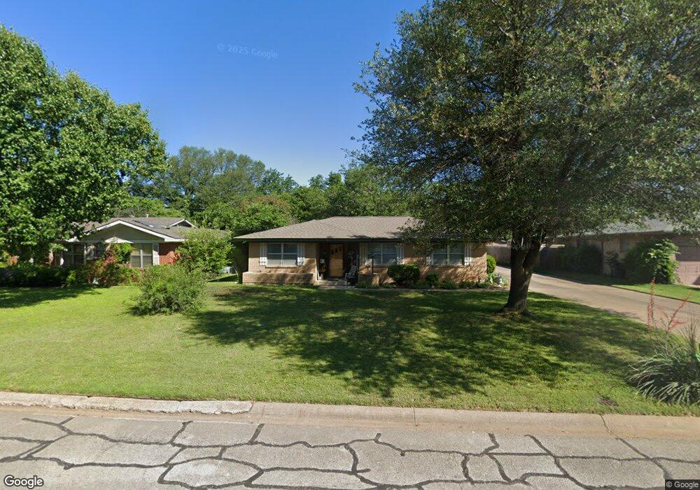 1108 Sheridan Ln, Cleburne, TX 76033 - photo 1