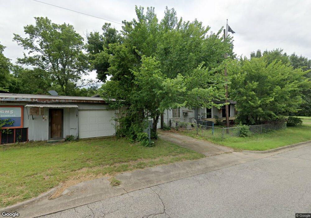 838 G St NW, Ardmore, OK 73401 - photo 1