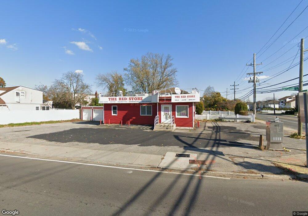 3321 Oceanside Rd, Oceanside, NY 11572 - photo 1