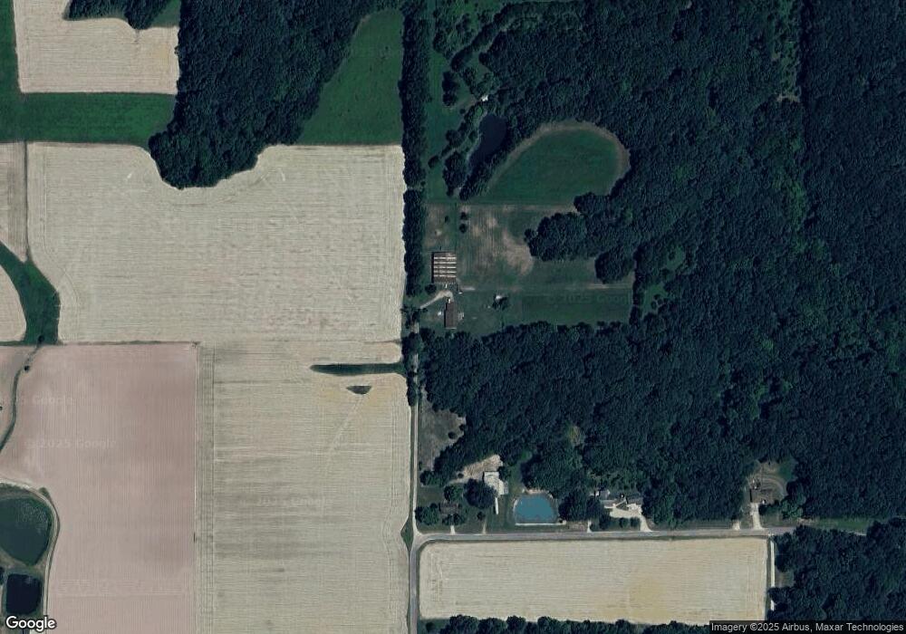 9512 E 1025th Ave, Effingham, IL 62401 - photo 1