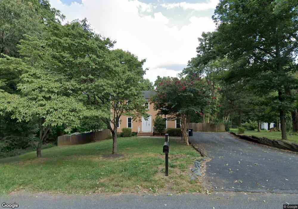 2408 Wakefield Rd, Charlottesville, VA 22901 - photo 1