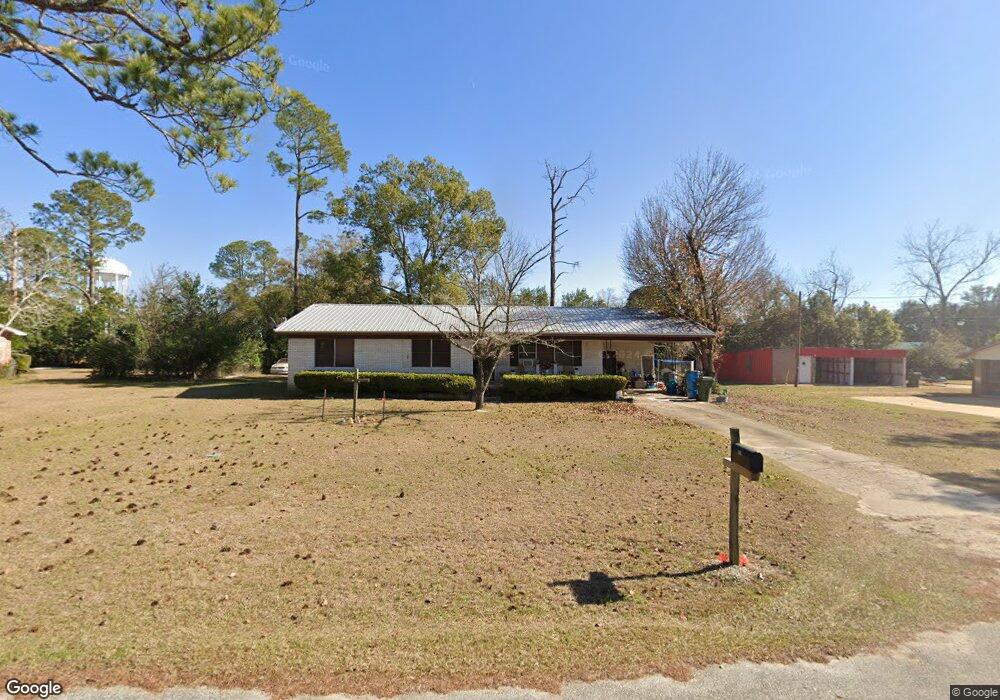 705 Lyons Ave, Donalsonville, GA 39845 - photo 1