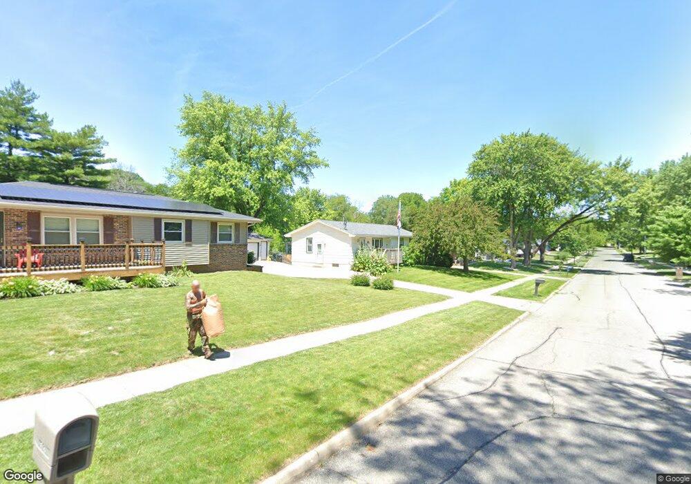 3420 SE 18th Ct, Des Moines, IA 50320 - photo 1