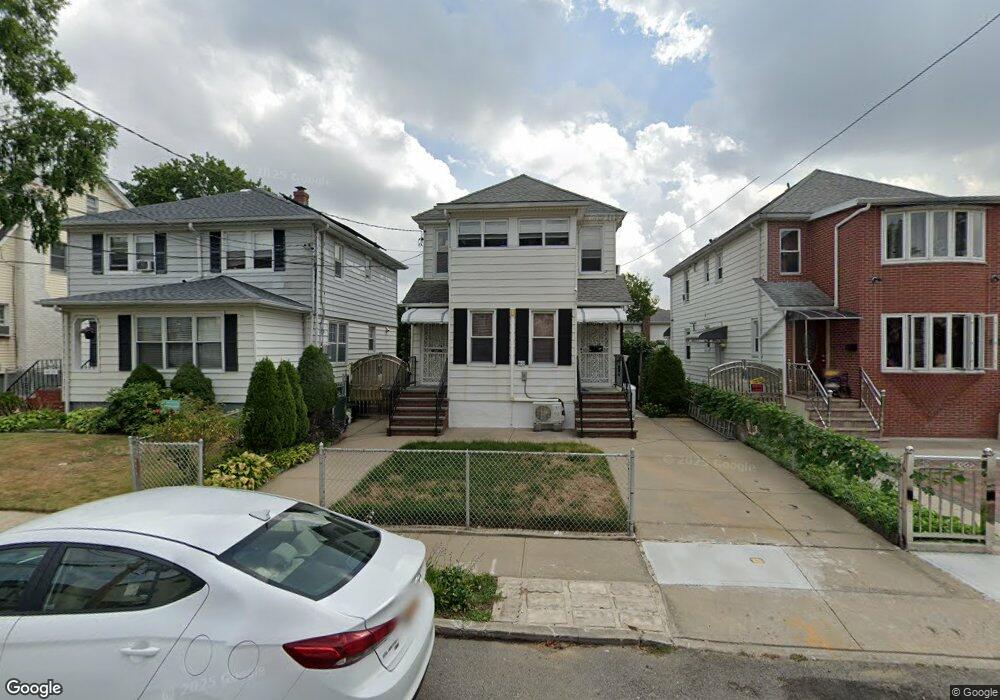 4627 159th St, Flushing, NY 11358 - photo 1