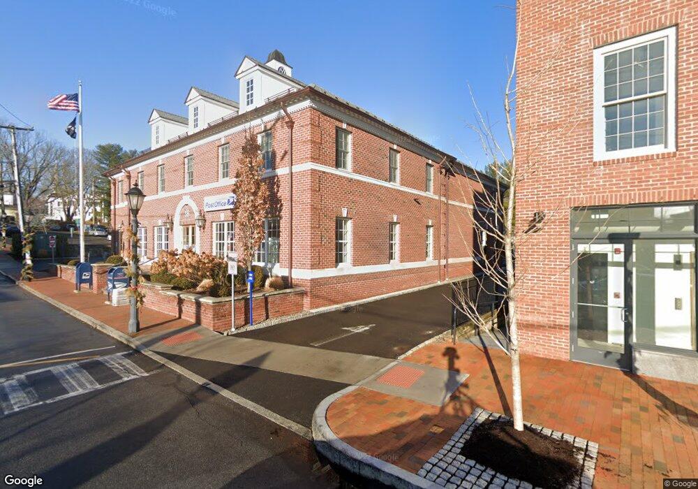 26 Locust Ave, New Canaan, CT 06840 - photo 1