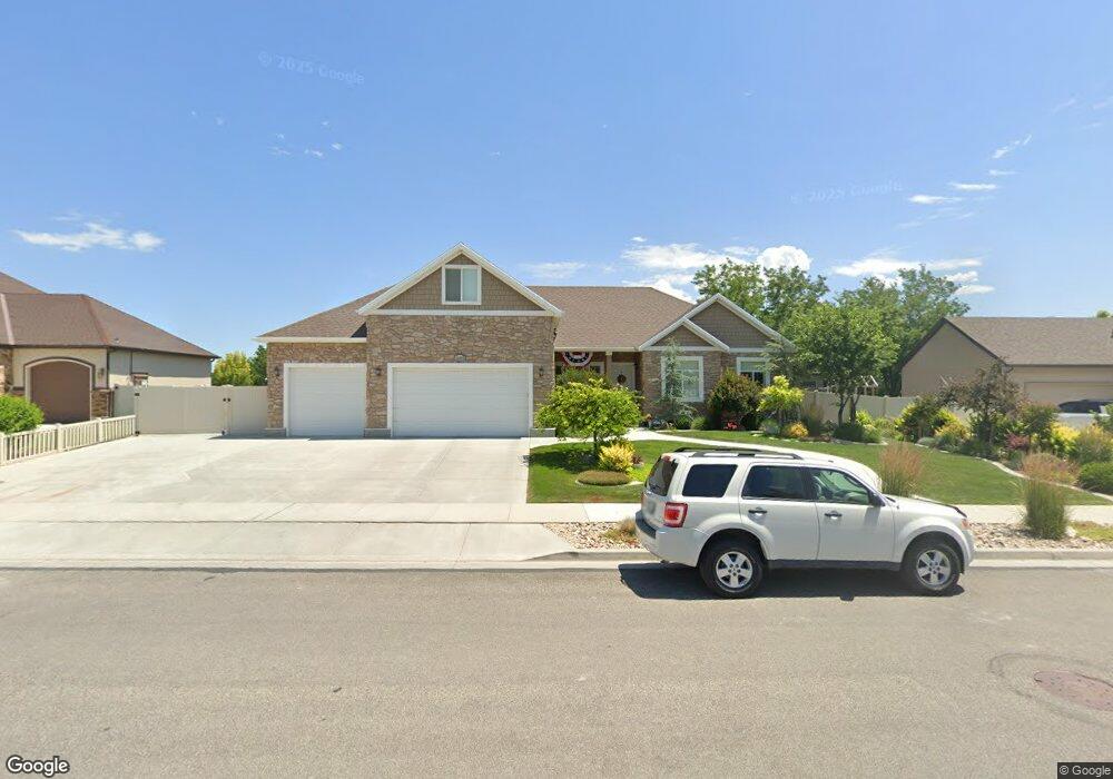 12347 S Juniper Haven Dr, Riverton, UT 84065 - photo 1